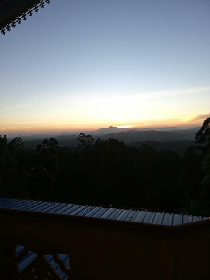 Ohiya Mount Plaza Apartment Boralanda Bagian luar foto