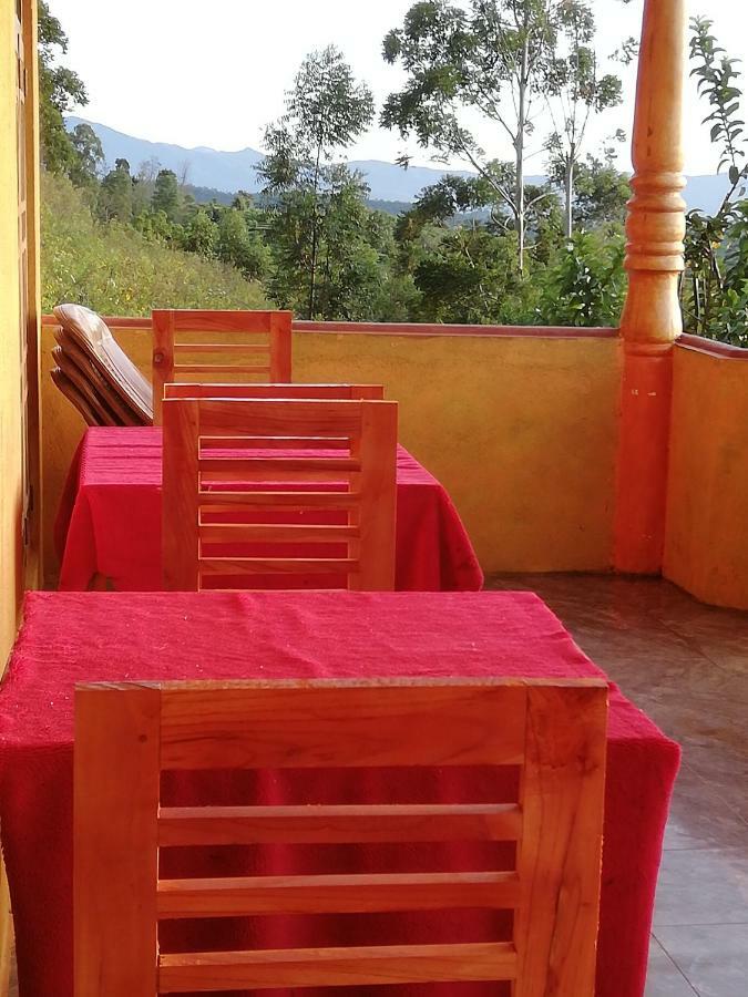 Ohiya Mount Plaza Apartment Boralanda Bagian luar foto
